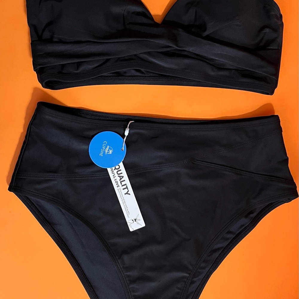 Black two-piece swimsuit by Cupshe